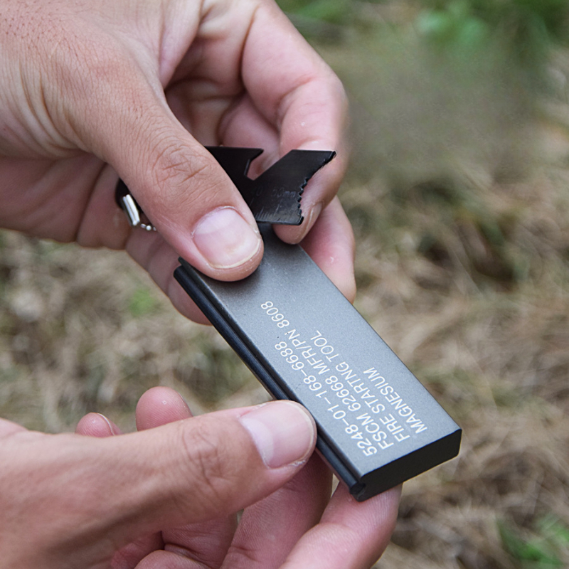 Waterproof Magnesium Flint & S - Magnesium Fire Starter 评论和价格